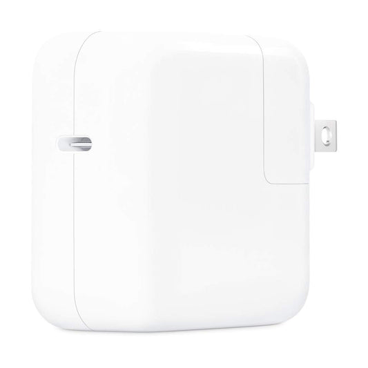 محول طاقة USB-C بقدرة 30 واط من Apple