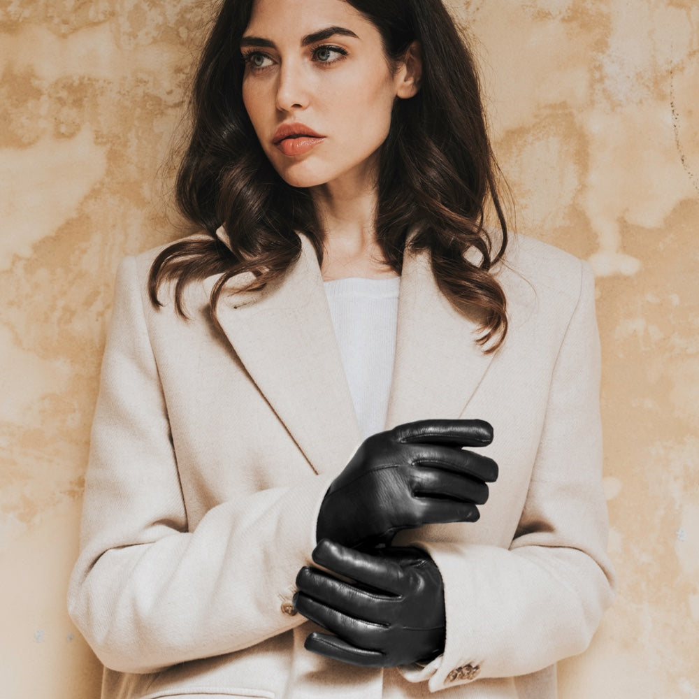 Francesca (negro) - Guantes de piel de cordero italiana con forro de piel de conejo blanco