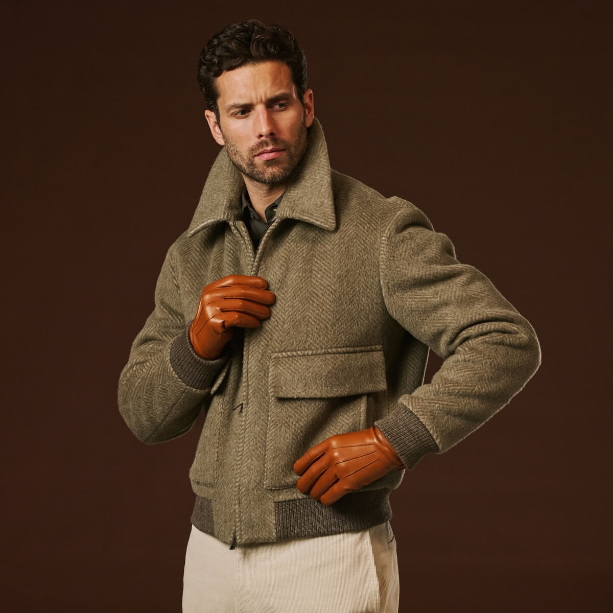 Giovanni (coñac) - Guantes clásicos de piel de cordero italiana con forro de cachemira
