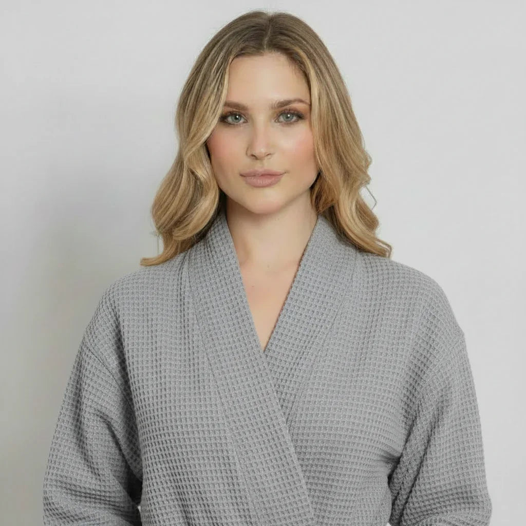 روب وافل نسائي – خفيف الوزن، سريع الجفاف، مريح للاستخدام في السبا